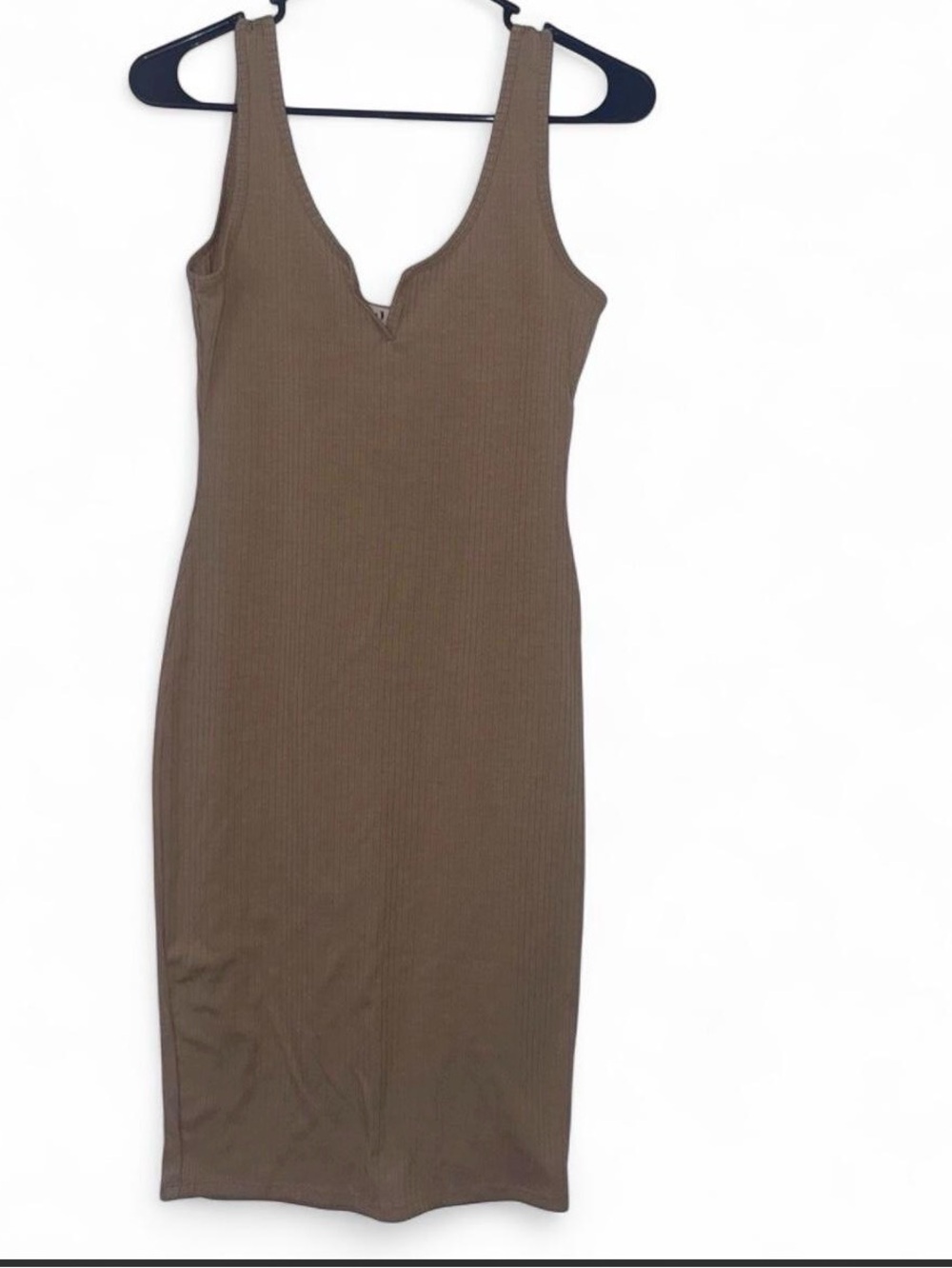 Sleeveless Ribbed Midi Dress in Brown